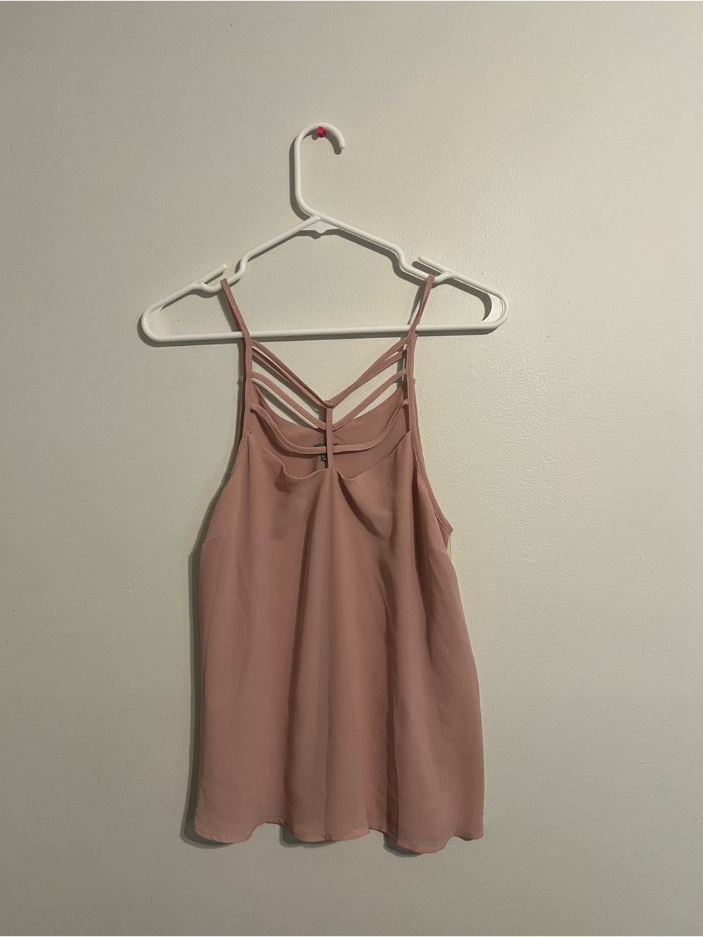 Charolette Russe Cross Tank Top Blouse Women’s Size Small Rose Pink Sleeveless